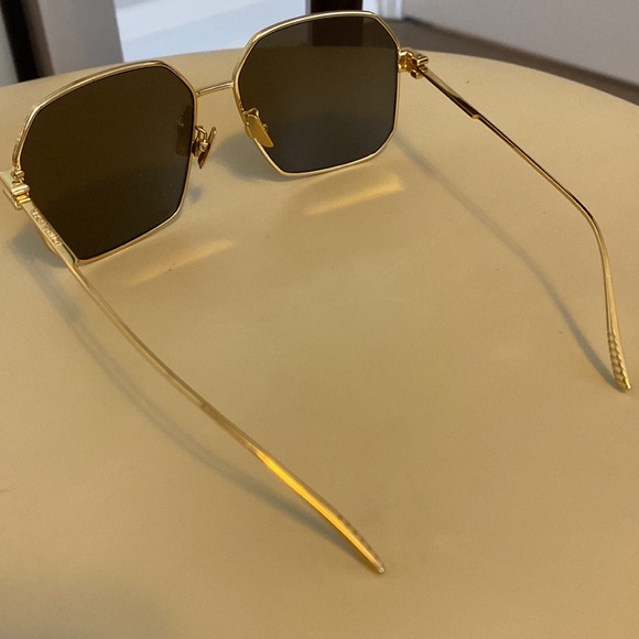 Bottega Vineta Brand new never worn designer sunglasses - Picture 3 of 9